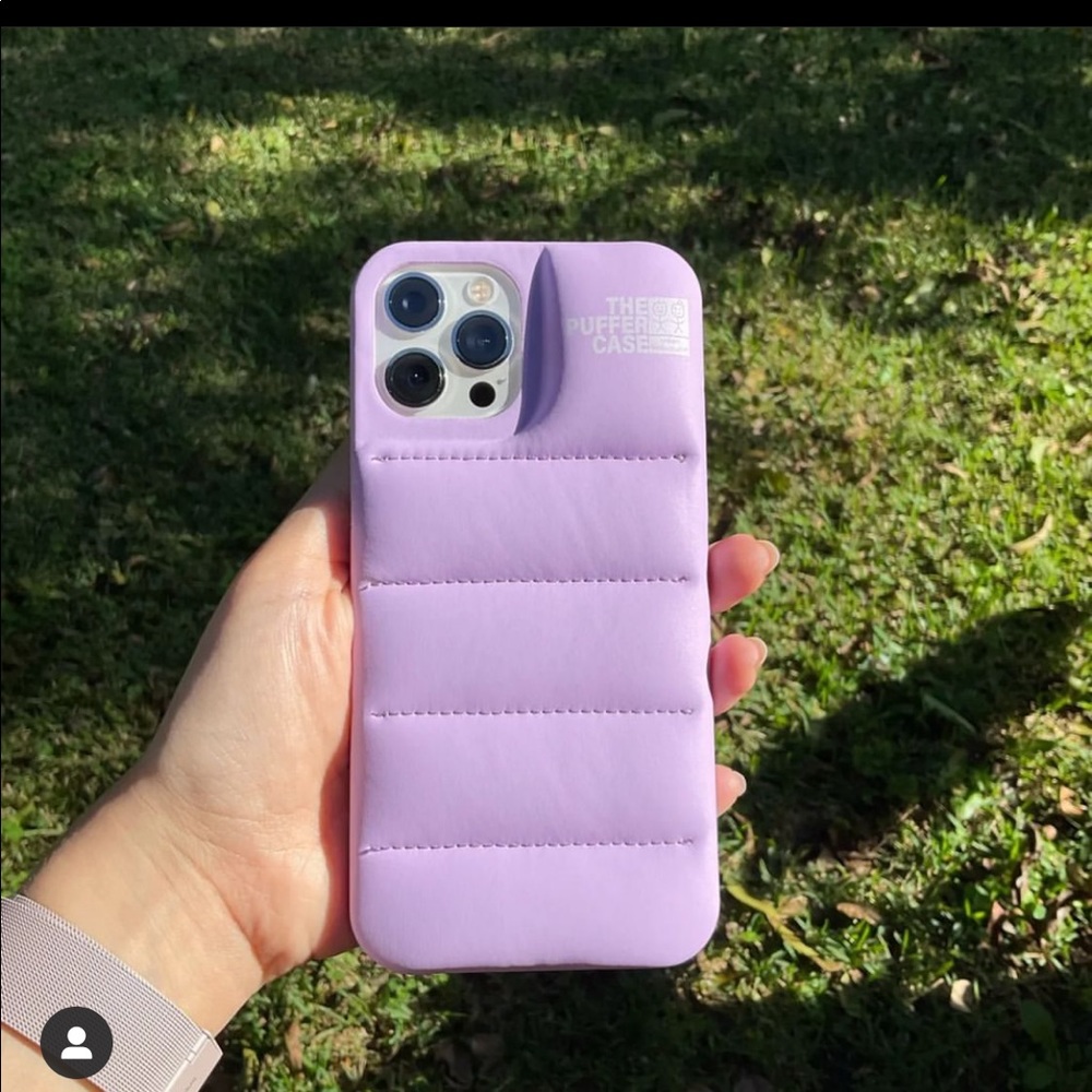 iPhone case - Picture 2 of 2